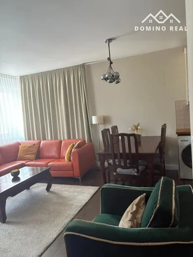 Byty na prenájom 4-izbový, Bratislava-Petržalka · €1 500
