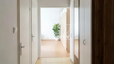 Na predaj 1-izbový byt, 40 m², Košice-Západ