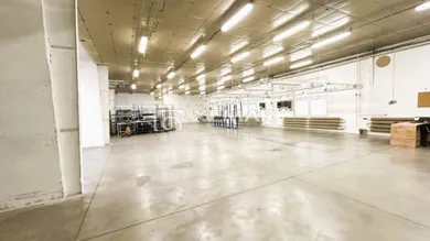 Na predaj objekt, 236 m², Kriváň