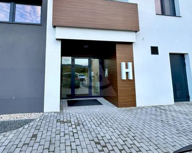 Na prenájom 2-izbový byt, 46 m², Bytča, Veľká Bytča
