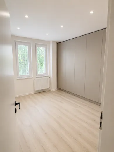 Na predaj 2-izbový byt, 48 m², Bratislava-Ružinov, Radarová