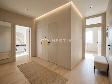 Na predaj 3-izbový byt, 74 m², Brezová pod Bradlom