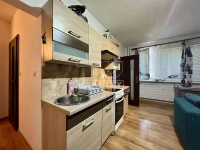 Mieszkania na sprzedaż, 1-pokojowe, Vráble · €104 900