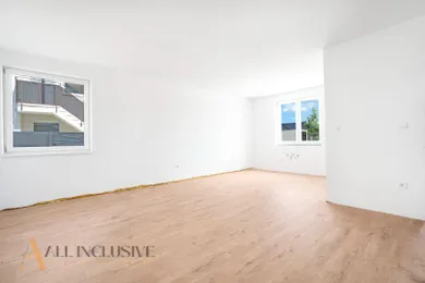 Na predaj 3-izbový byt, 79 m², Dunajská Streda