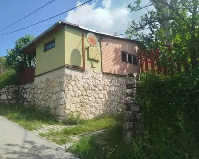 Na predaj 2-izbový rekreačný dom, Levoča, Lúčna