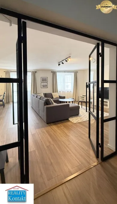 Na prenájom 3-izbový byt, 125 m², Nové Zámky, SNP