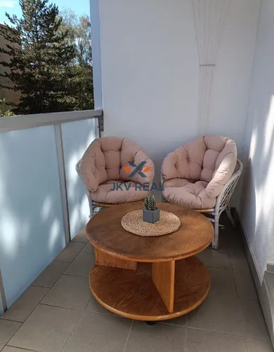 Na prenájom 2-izbový byt, 55 m², Žilina, Komenského