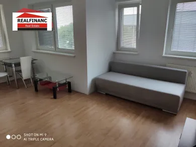 Na prenájom 1-izbový byt, 38 m², Trnava, T.Vansovej 4/A