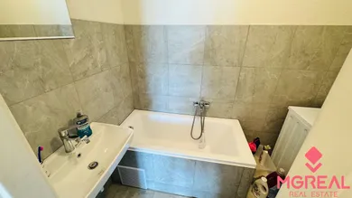 Na predaj 3-izbový byt, 66 m², Partizánske, Družstevná