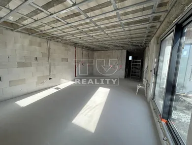 Na predaj 5-izbový dom, 194 m², Liptovský Mikuláš