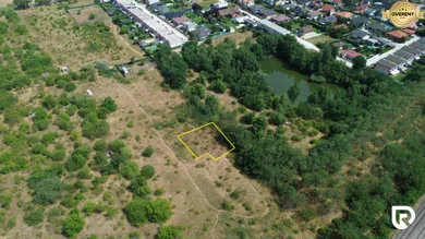 Działki na sprzedaż, Senec · €81 900