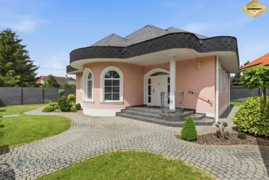 Domy na sprzedaż, 5-pokojowe, Bratislava-Vrakuňa · €780 000