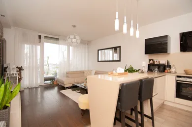 Квартиры на продажу, 2-комнатные, Bratislava-Nové Mesto · €380 000