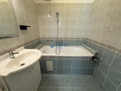 Na prenájom 2-izbový byt, 68 m², Šaľa, 8. mája