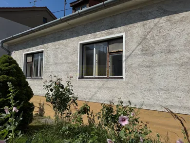 Na predaj 5-izbový dom, 190 m², Piešťany, Robotnícka