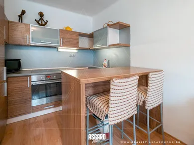 Na prenájom 3-izbový byt, 78 m², Trnava, Ulica Študentská