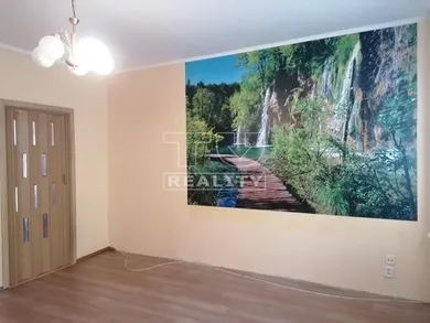 Na predaj 2-izbový byt, 49 m², Dubnica nad Váhom