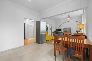 Na predaj 3-izbový byt, 82 m², Bratislava-Ružinov, Zvolenská