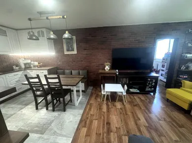 Mieszkania na sprzedaż, 3-pokojowe, Bratislava-Nové Mesto · €279 000