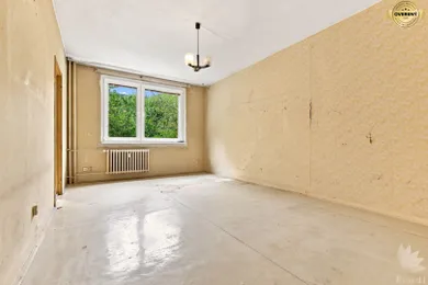 Na predaj 2-izbový byt, 38 m², Bratislava-Dúbravka, Hanulova
