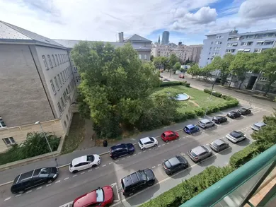 Na predaj 2-izbový byt, 70 m², Bratislava-Staré Mesto, Justičná