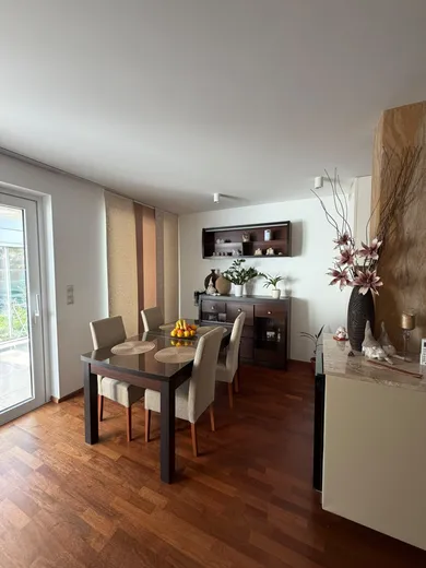 Na prenájom 3-izbový byt, 114 m², Bratislava-Podunajské Biskupice