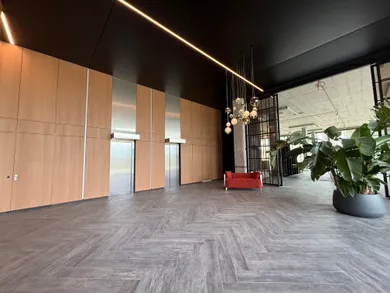 Na predaj 2-izbový byt, 75 m², Bratislava-Staré Mesto, Chalupkova