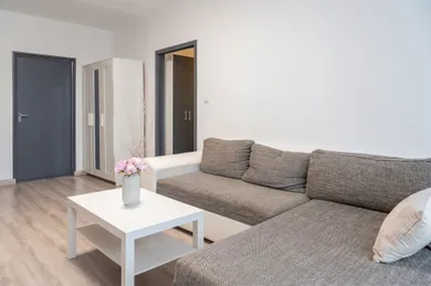 Na predaj 2-izbový byt, 53 m², Galanta, Železničiarska