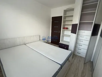 Na prenájom 3-izbový byt, 56 m², Šaľa, Nešporova