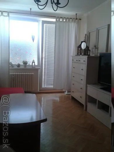 Na prenájom 2-izbový byt, 54 m², Košice-Západ, Nešporova