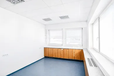 Na prenájom komerčné, 119 m², Košice-Juh, Južná trieda