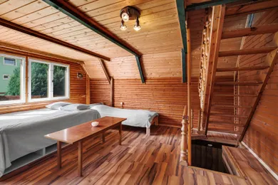 Na predaj 4-izbový dom, 68 m², Pezinok, Leitne
