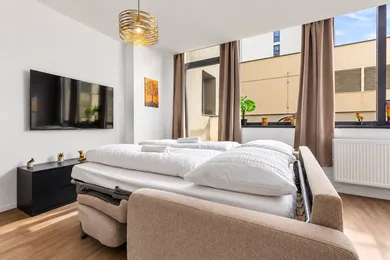 Na prenájom 1-izbový byt, 55 m², Bratislava-Ružinov, Miletičova