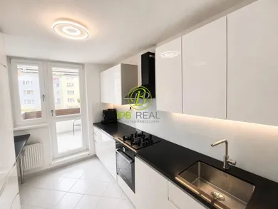 Na predaj 4-izbový byt, 138 m², Bratislava-Dúbravka, Saratovská