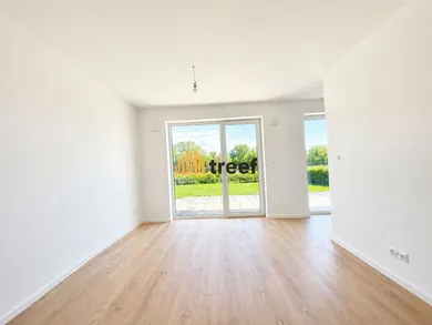 Na predaj 1-izbový byt, 50 m², Sereď