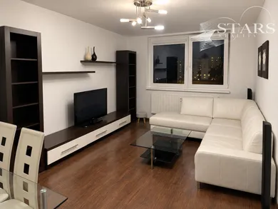 Na predaj 3-izbový byt, 73 m², Snina, -