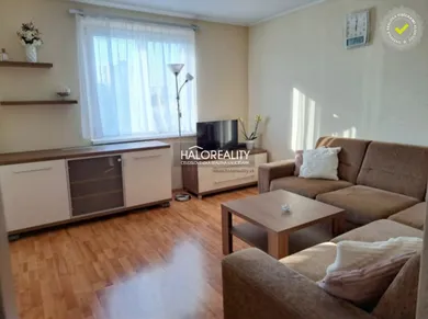 Mieszkania na sprzedaż, 2-pokojowe, Žiar nad Hronom · €118 000