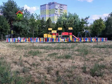 Na predaj 2-izbový byt, 65 m², Levice, Ul. Z. Nejedlého