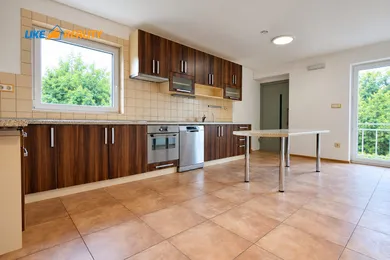 Na predaj dom, 244 m², Martin, Stráne