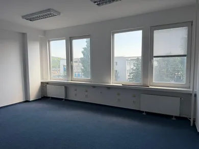 Objekty na prenájom, Bratislava-Rača · €624