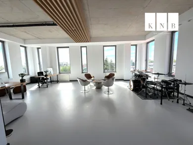 Na prenájom komerčné, 1 m², Bratislava-Nové Mesto, Ľubochnianska