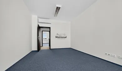 Na prenájom komerčné, 18 m², Bratislava-Ružinov, Pestovateľská