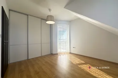Na predaj 7-izbový dom, 130 m², Bolešov