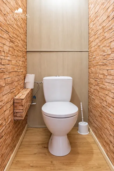 Na prenájom 1-izbový byt, 38 m², Bratislava-Rača, Závadská