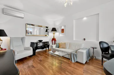 Kiadó lakások, 2-szobás, Bratislava-Staré Mesto · €800
