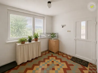Na predaj dom, 100 m², Lazany