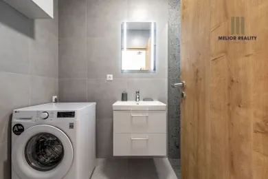 Na prenájom 2-izbový byt, 50 m², Košice-Staré Mesto, Žriedlová