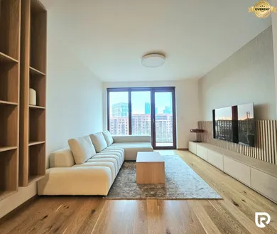 Na prenájom 2-izbový byt, 57 m², Bratislava-Ružinov, Košická