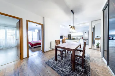 Квартиры в аренду, 3-комнатные, Trenčín · €750