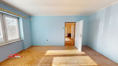 Na predaj 3-izbový byt, 71 m², Trenčín, Veľkomoravská